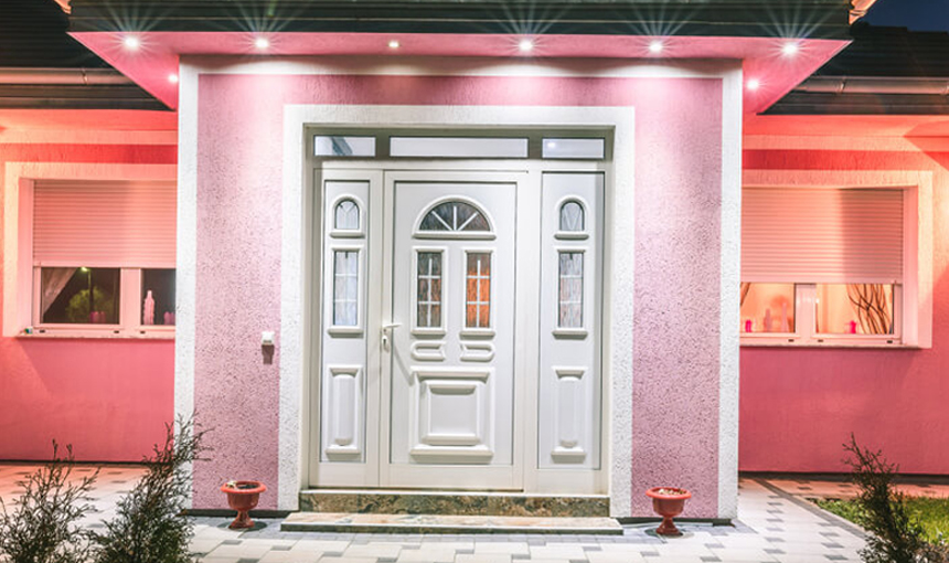 Tips to Choose the Right Front Door for Your Home