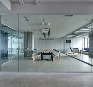 glass-to-glass